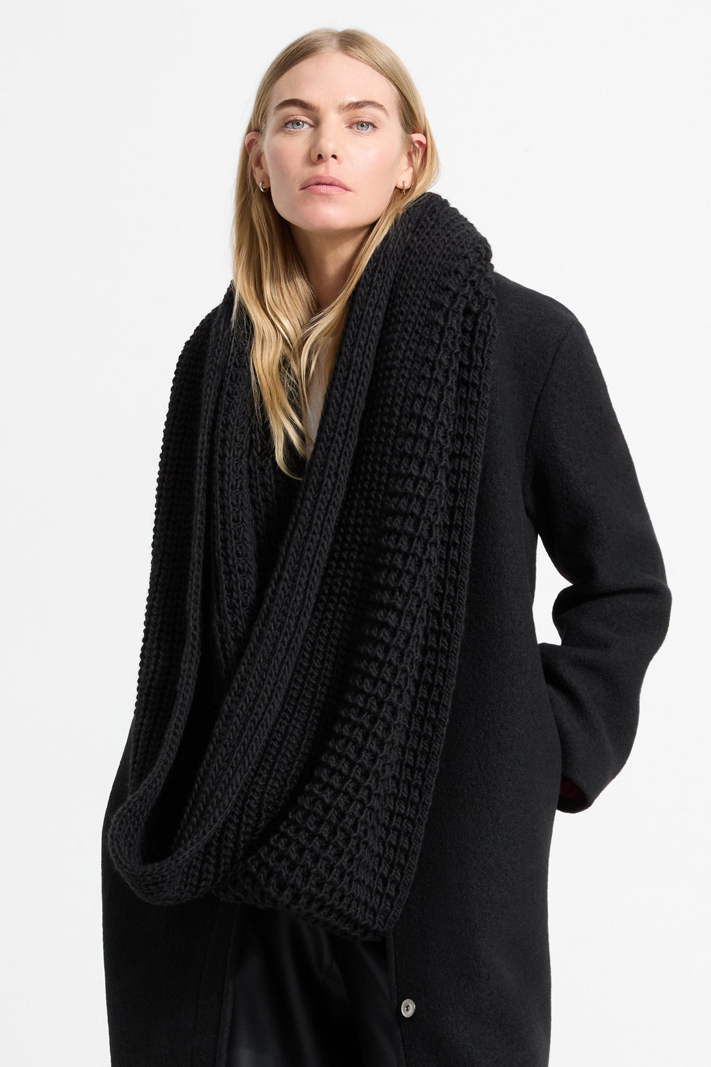 London Infinity Scarf