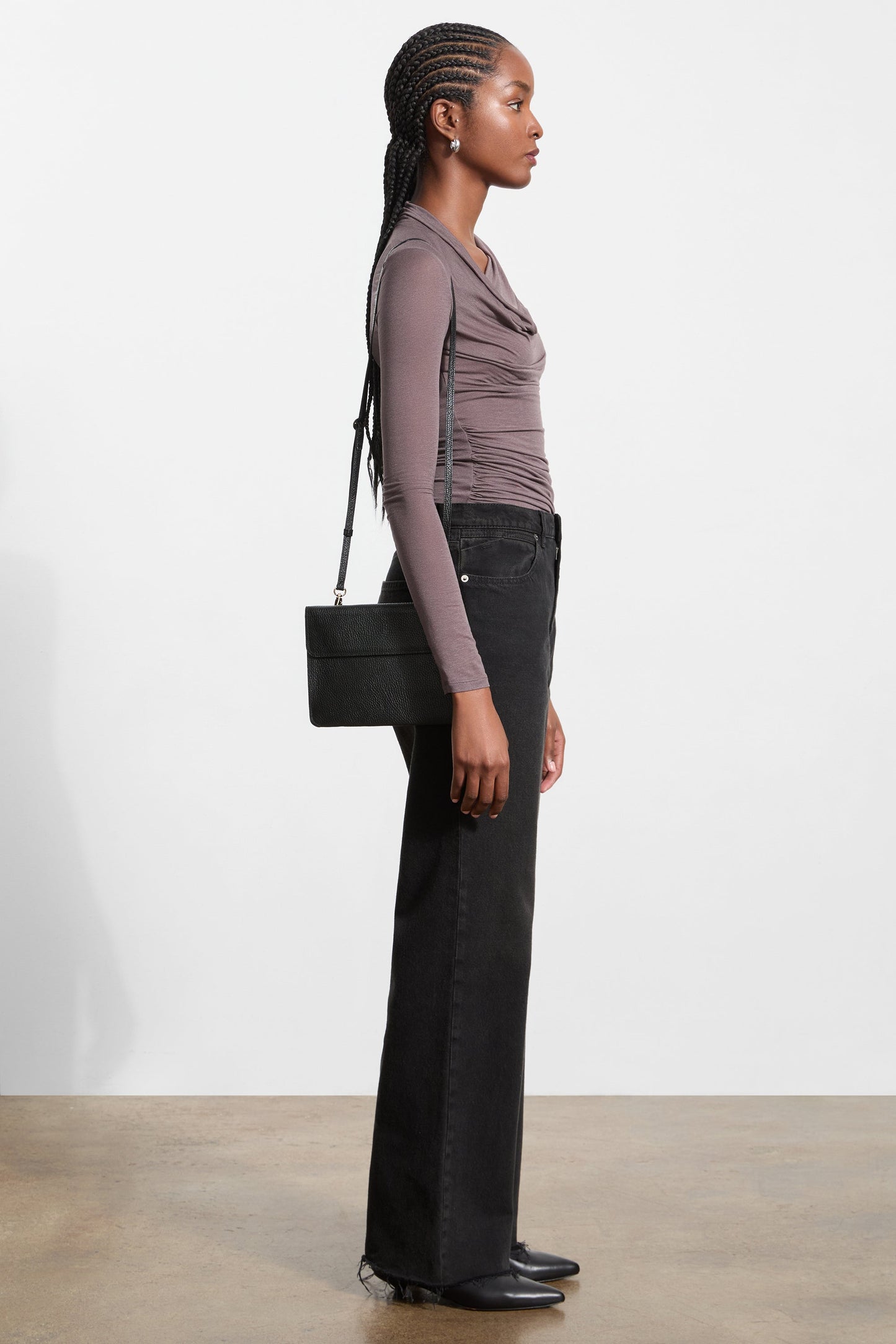 Zoe Convertible Pouch