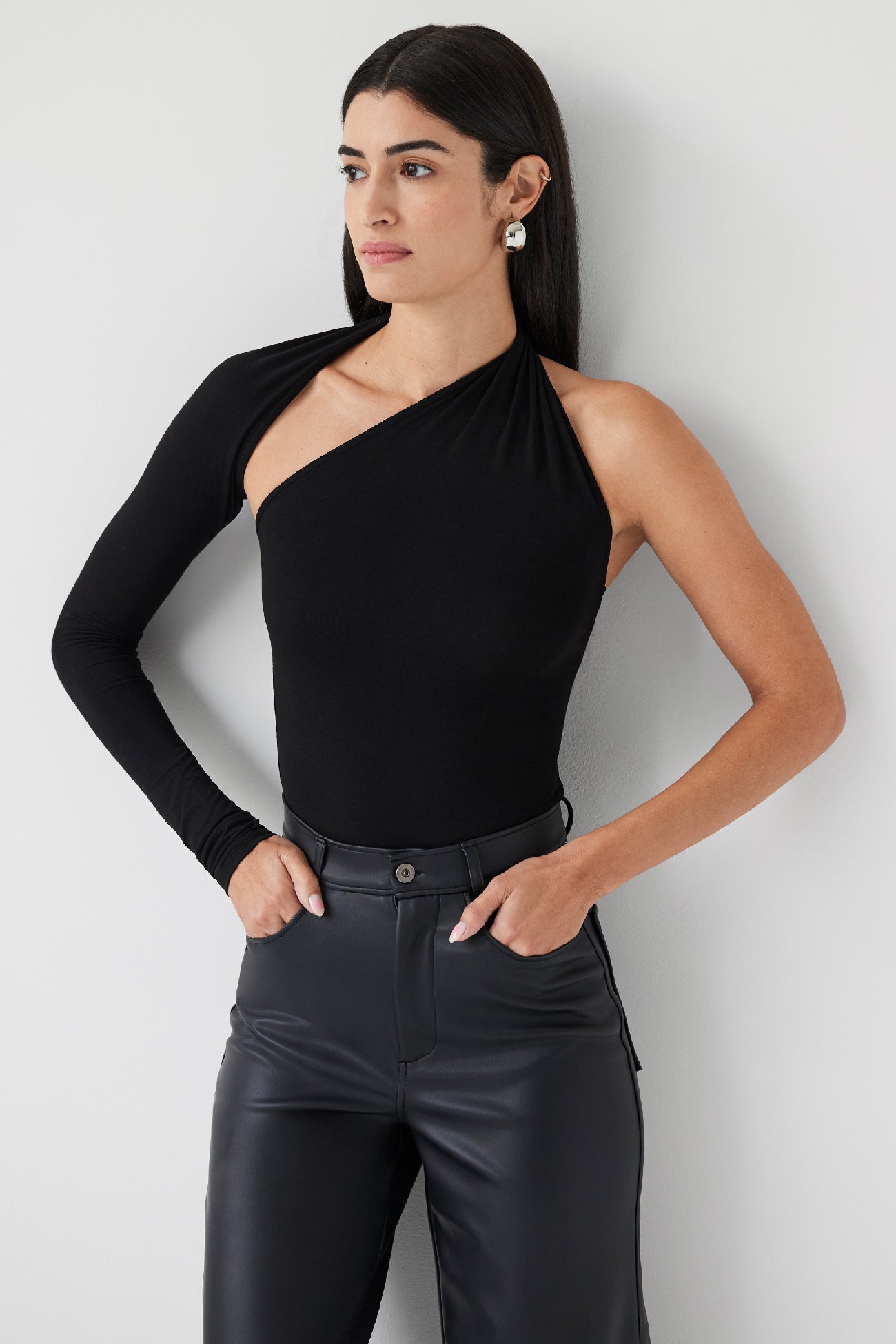 Manhattan One Shoulder Top