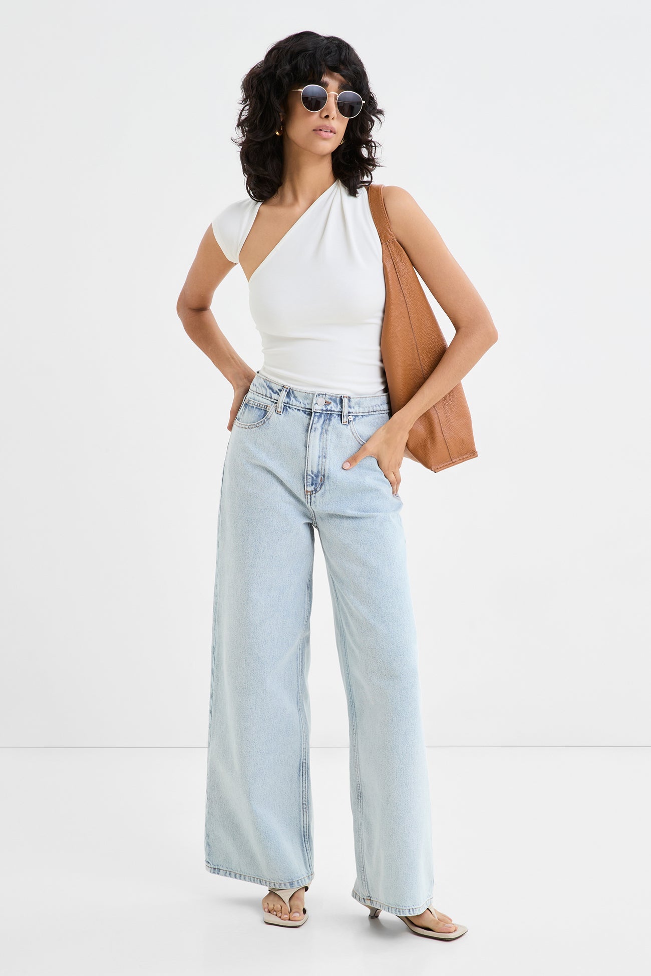 Manhattan Sleeveless Top