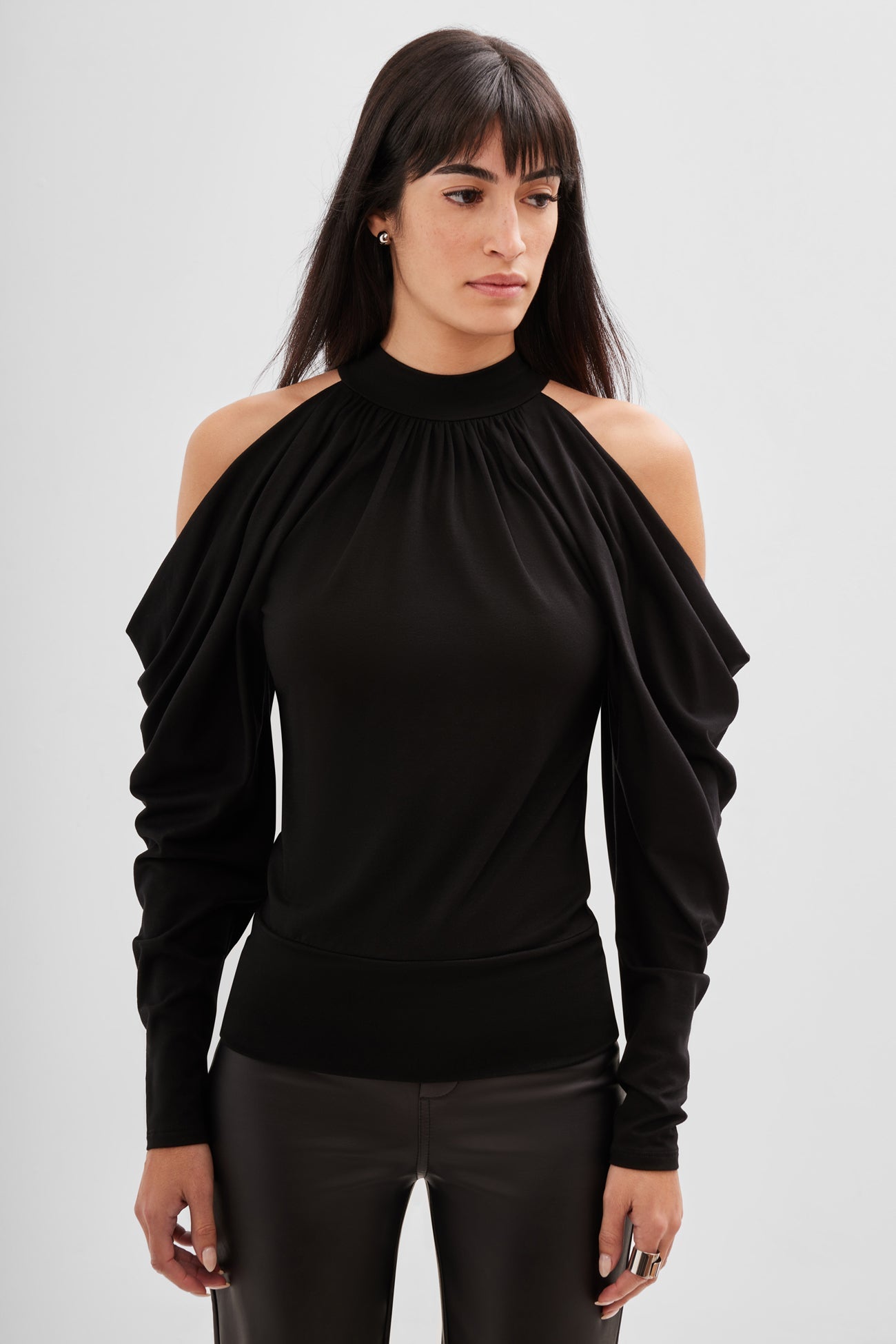 Perry Cold Shoulder Top