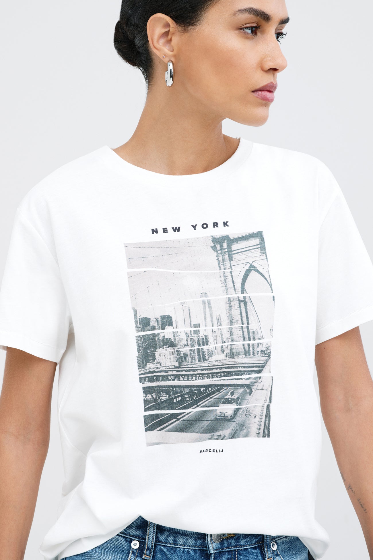 Brooklyn Bridge Graphic Tee
