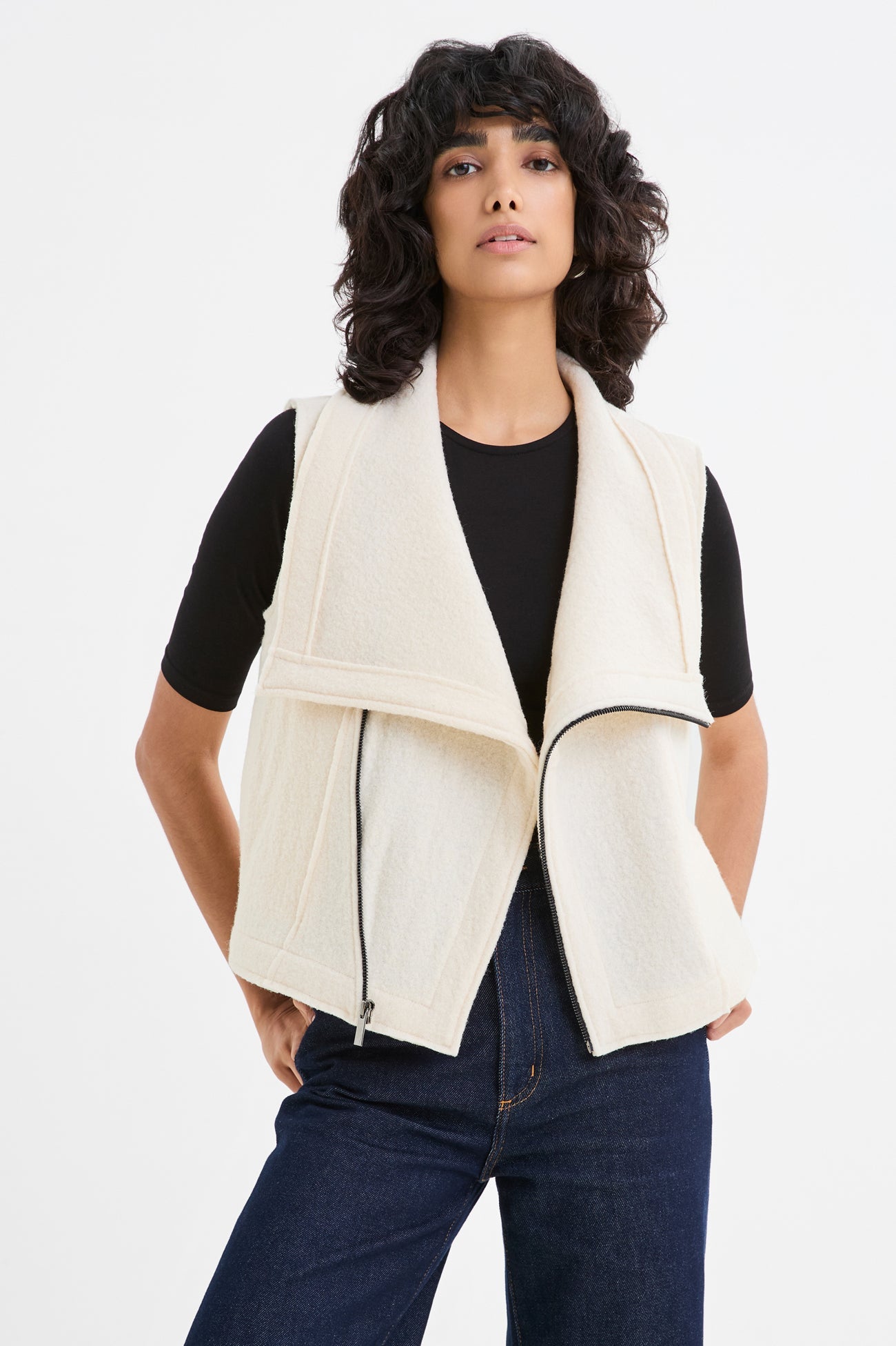 Hanora Vest