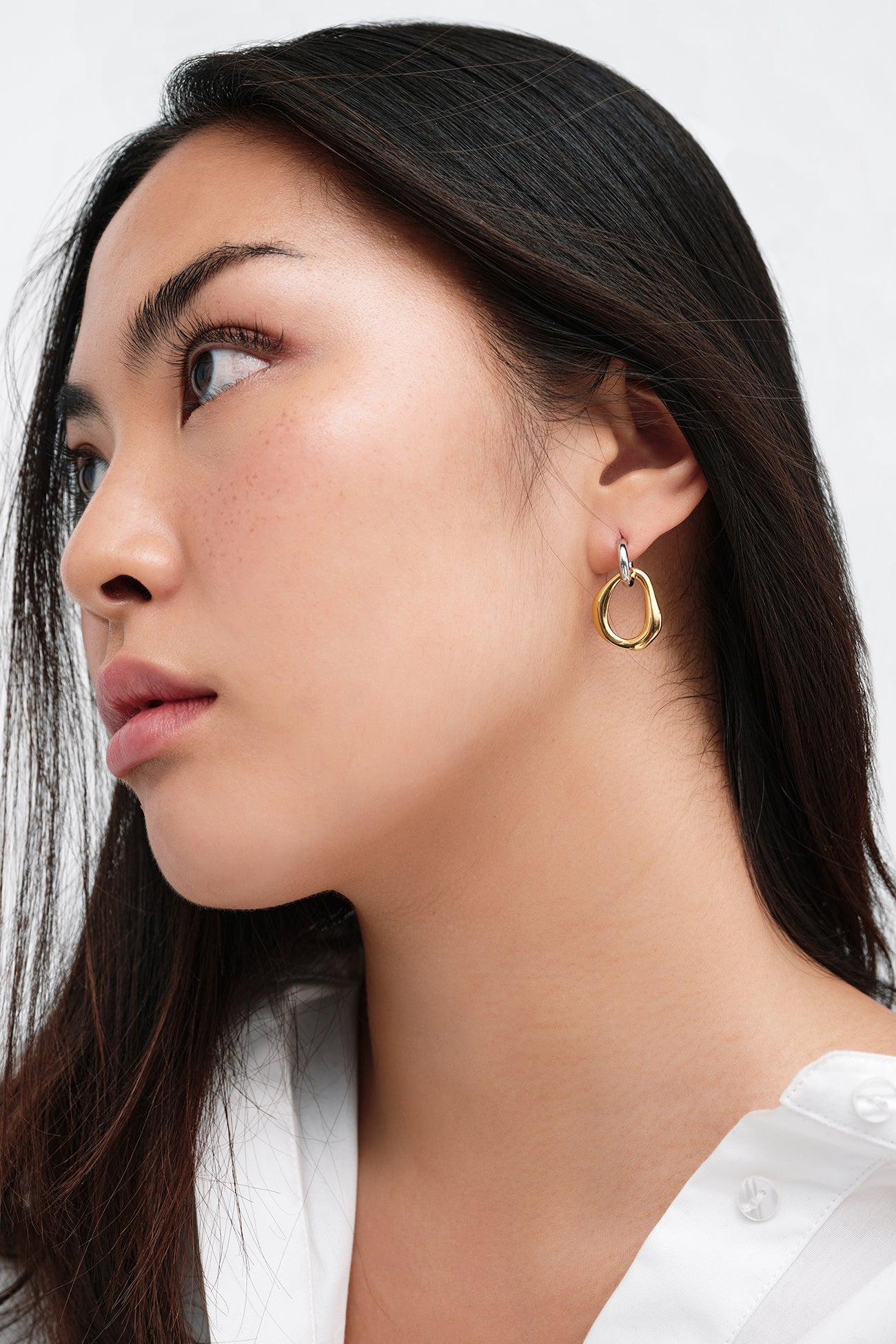 Suki Two-Toned Hoops